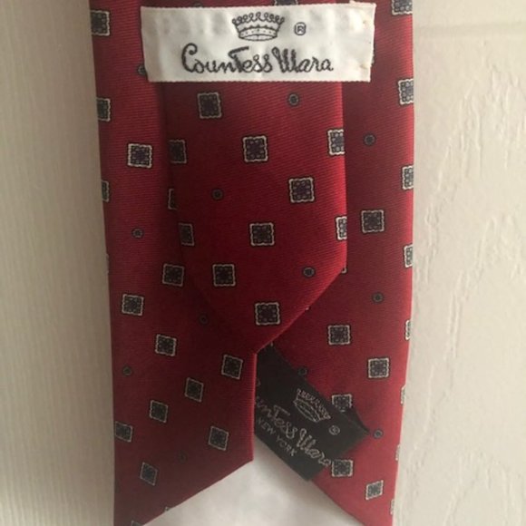 Countess Mara Red tie - Picture 2 of 2